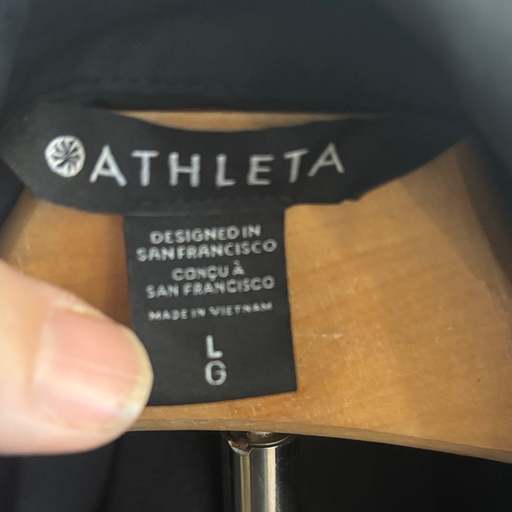 Athleta Black Shirt button down. Large - Picture 4 of 8